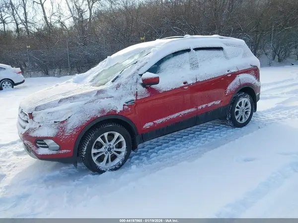 1FMCU9GD3HUC37029 2017 FORD ESCAPE - Image 2