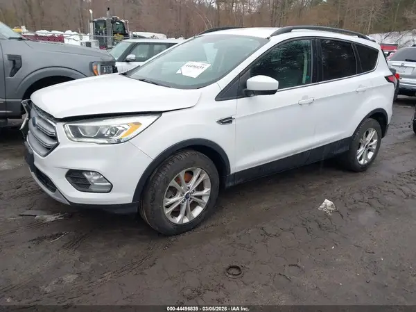 1FMCU9GD3HUC40660 2017 FORD ESCAPE - Image 2
