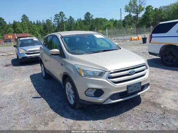 1FMCU9GD3HUC68443 2017 FORD ESCAPE - Image 1
