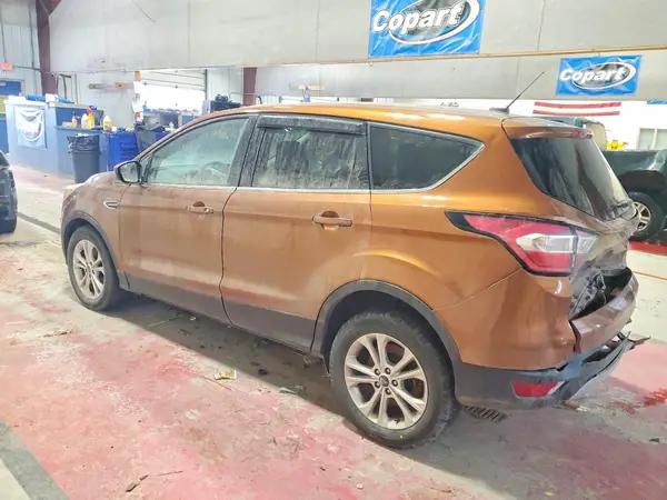 1FMCU9GD3HUD48115 2017 FORD ESCAPE - Image 2