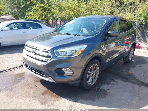 1FMCU9GD3HUD52777 2017 FORD ESCAPE - Image 2