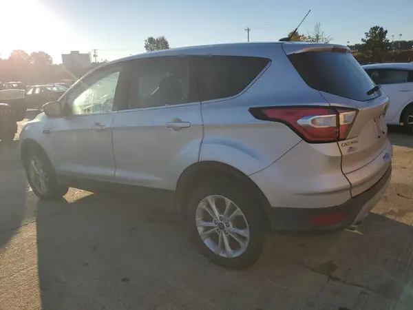 1FMCU9GD3HUD90638 2017 FORD ESCAPE - Image 2