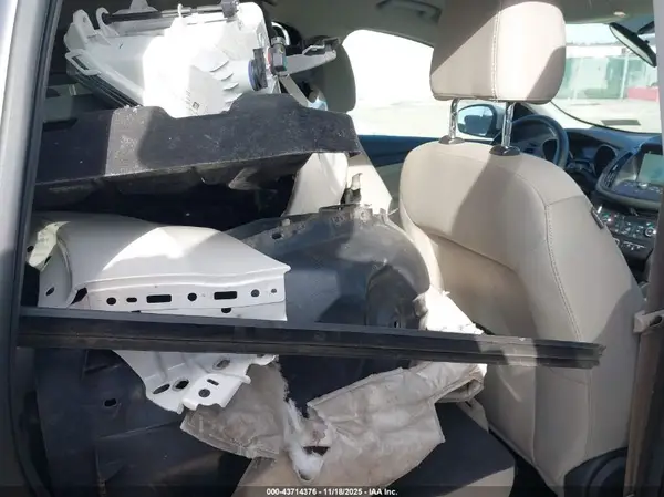 1FMCU9GD3HUE00407 2017 FORD ESCAPE - Image 8