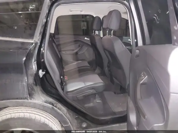 1FMCU9GD3HUE18552 2017 FORD ESCAPE - Image 8