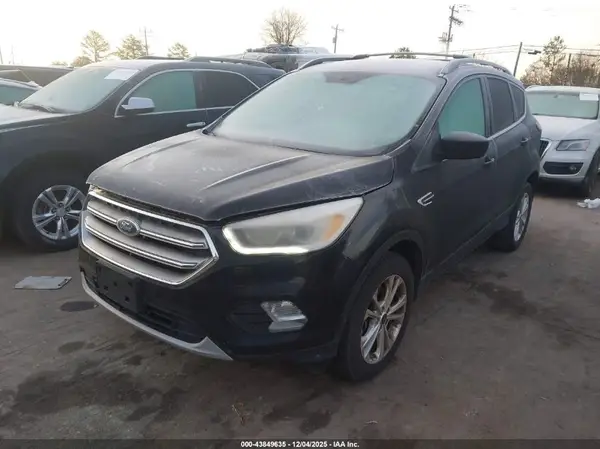 1FMCU9GD3HUE56055 2017 FORD ESCAPE - Image 2