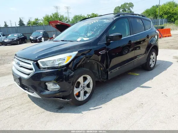 1FMCU9GD3HUE58209 2017 FORD ESCAPE - Image 2