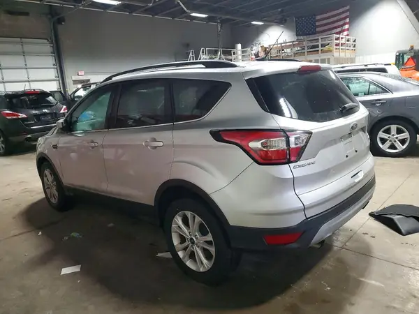 1FMCU9GD3JUA11112 2018 FORD ESCAPE - Image 2