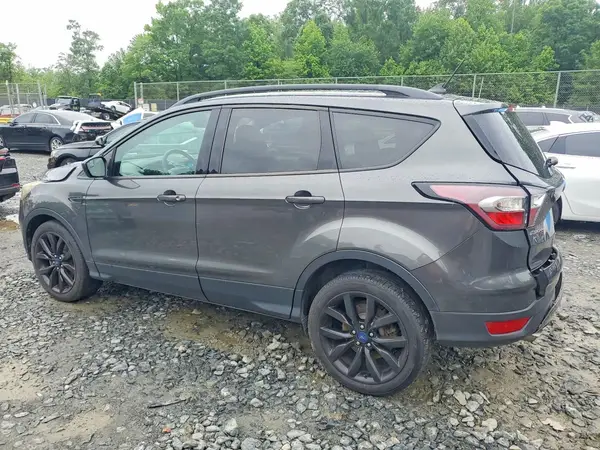 1FMCU9GD3JUA14799 2018 FORD ESCAPE - Image 2