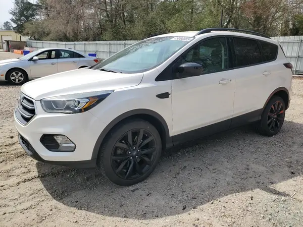 1FMCU9GD3JUA20229 2018 FORD ESCAPE - Image 1