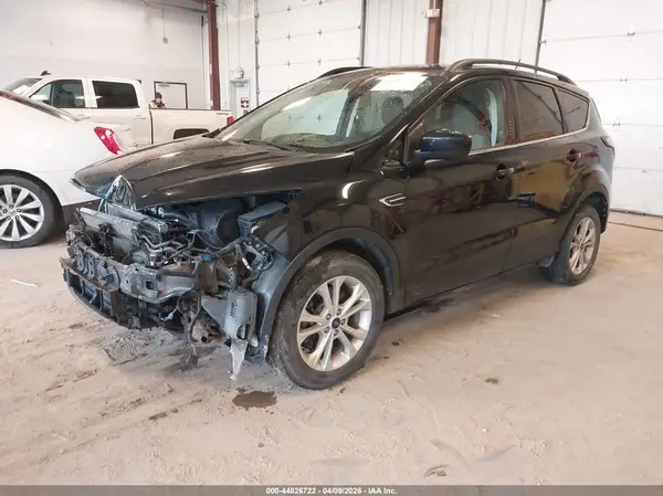 1FMCU9GD3JUA29982 2018 FORD ESCAPE - Image 2