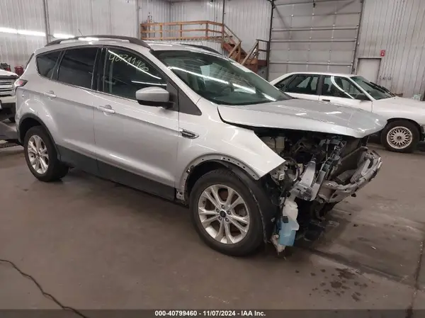 1FMCU9GD3JUA47219 2018 FORD ESCAPE - Image 1