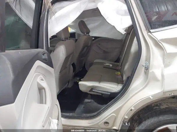 1FMCU9GD3JUA56048 2018 FORD ESCAPE - Image 8