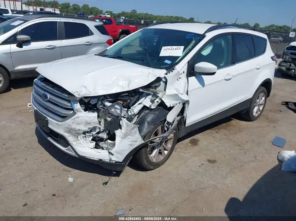 1FMCU9GD3JUA58544 2018 FORD ESCAPE - Image 2
