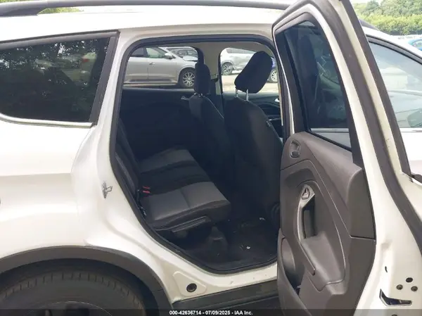 1FMCU9GD3JUA76087 2018 FORD ESCAPE - Image 8