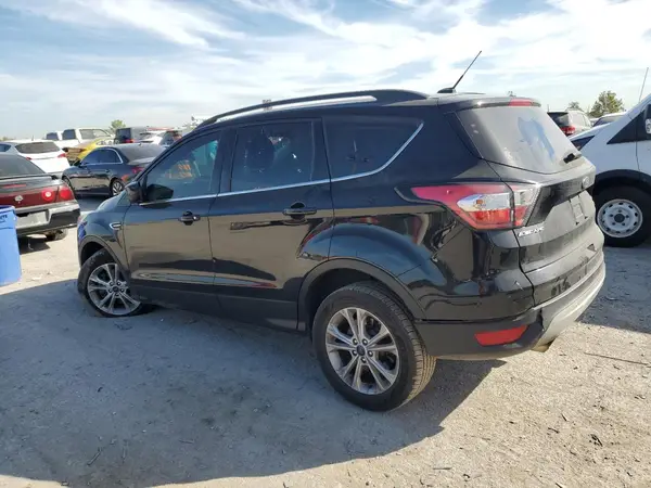 1FMCU9GD3JUA95688 2018 FORD ESCAPE - Image 2