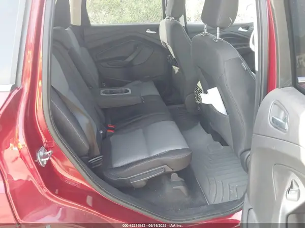 1FMCU9GD3JUB07869 2018 FORD ESCAPE - Image 8