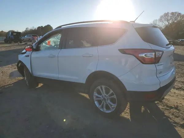 1FMCU9GD3JUB16376 2018 FORD ESCAPE - Image 2