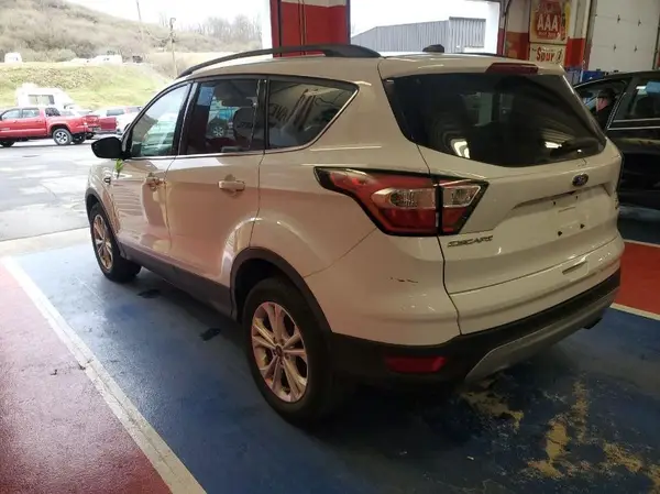 1FMCU9GD3JUB17382 2018 FORD ESCAPE - Image 8