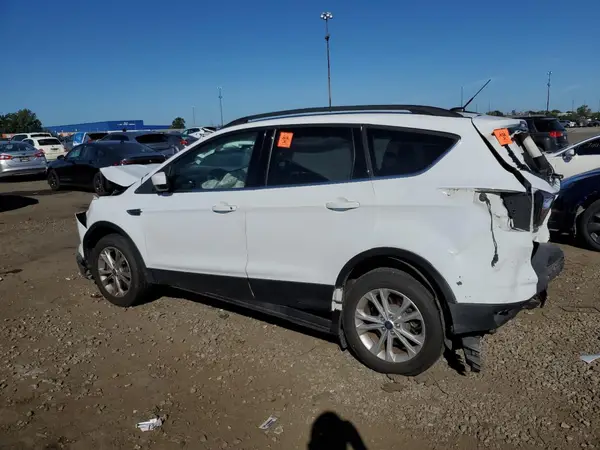1FMCU9GD3JUB17480 2018 FORD ESCAPE - Image 2