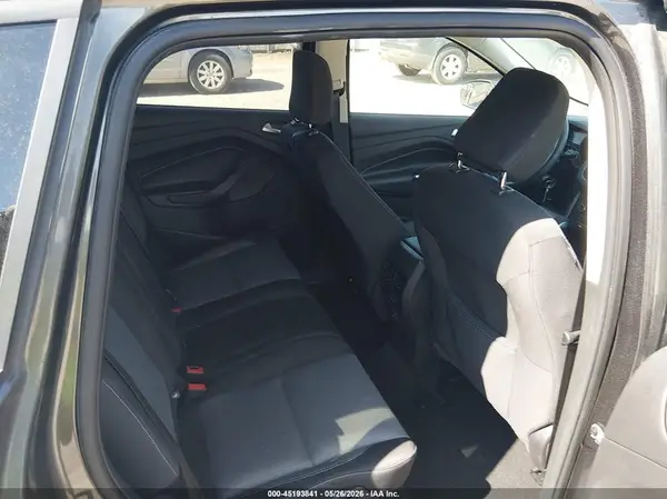 1FMCU9GD3JUB23389 2018 FORD ESCAPE - Image 8