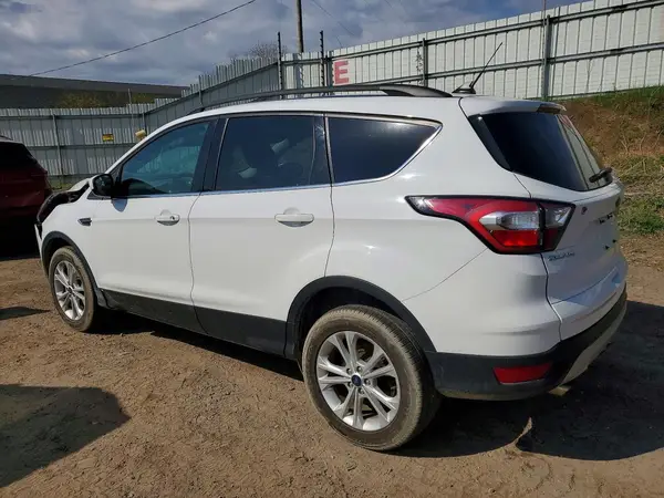 1FMCU9GD3JUB71197 2018 FORD ESCAPE - Image 2