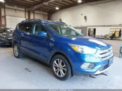 1FMCU9GD3JUB75914 2018 FORD ESCAPE