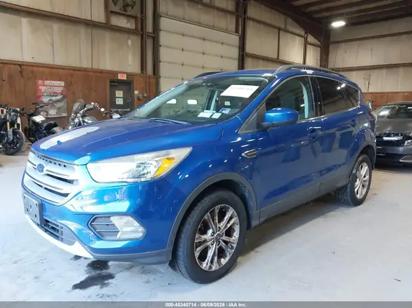1FMCU9GD3JUB75914 2018 FORD ESCAPE - Image 2