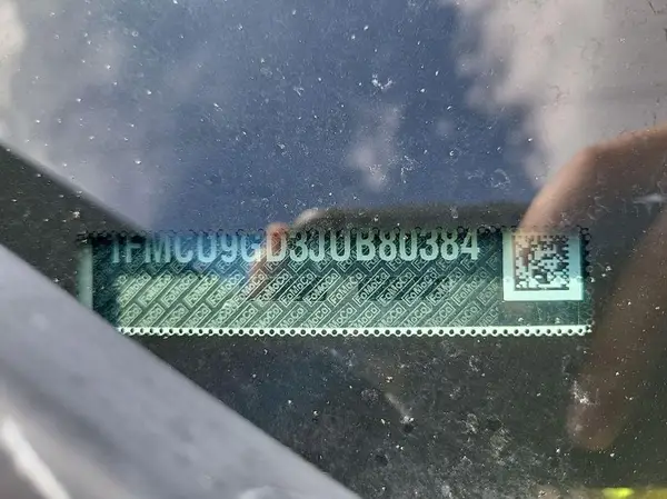 1FMCU9GD3JUB80384 2018 FORD ESCAPE - Image 8