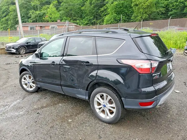 1FMCU9GD3JUB87299 2018 FORD ESCAPE - Image 2