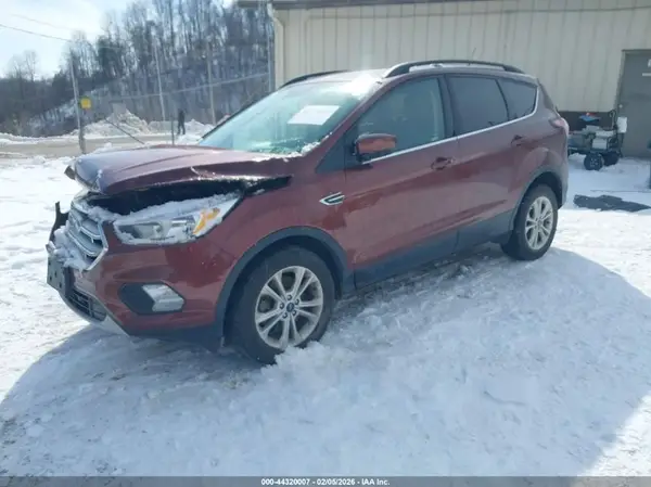 1FMCU9GD3JUC01590 2018 FORD ESCAPE - Image 2