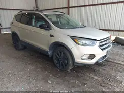 1FMCU9GD3JUC10421 2018 FORD ESCAPE