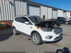 1FMCU9GD3JUC12976 2018 FORD ESCAPE