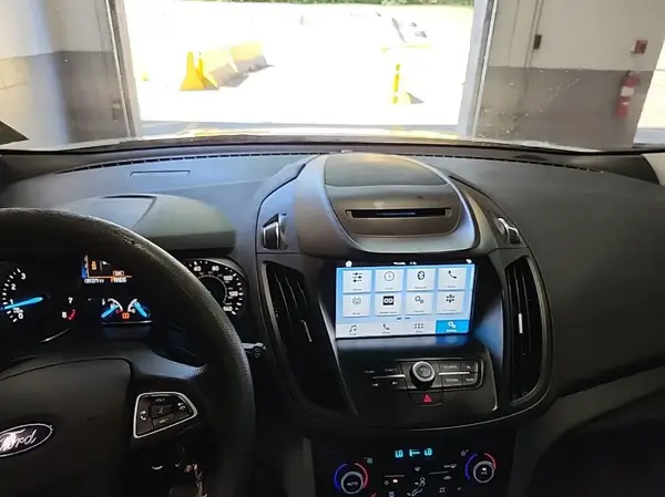 1FMCU9GD3JUC13058 2018 FORD ESCAPE - Image 8