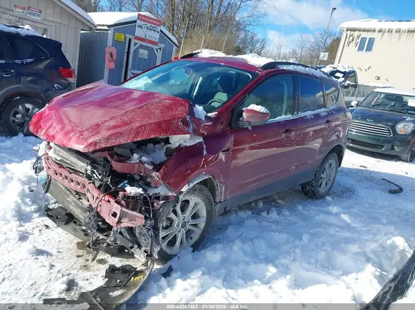 1FMCU9GD3JUC17773 2018 FORD ESCAPE - Image 2