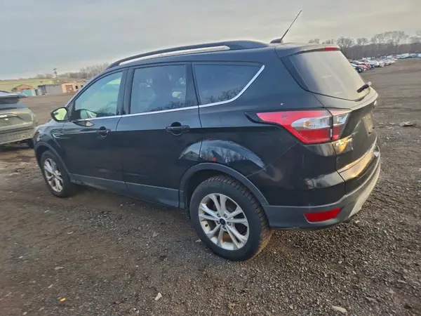 1FMCU9GD3JUC25422 2018 FORD ESCAPE - Image 2