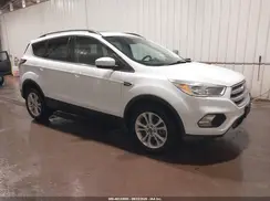 1FMCU9GD3JUC37490 2018 FORD ESCAPE