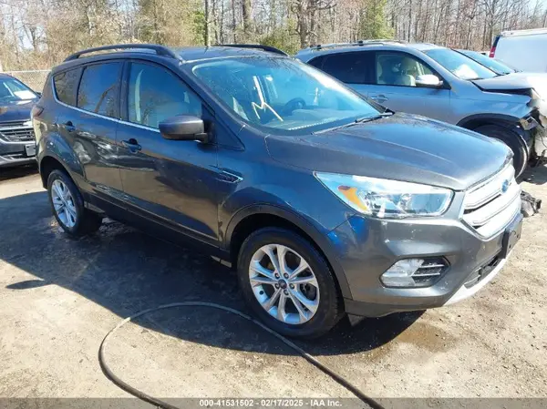 1FMCU9GD3JUC45296 2018 FORD ESCAPE - Image 1