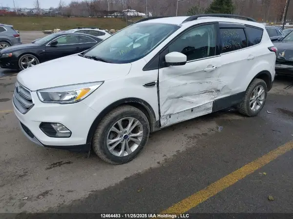 1FMCU9GD3JUC65404 2018 FORD ESCAPE - Image 2