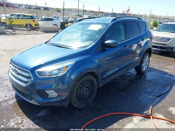 1FMCU9GD3JUC75110 2018 FORD ESCAPE - Image 2