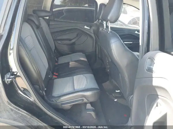 1FMCU9GD3JUC75754 2018 FORD ESCAPE - Image 8