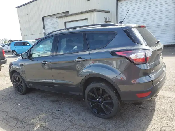 1FMCU9GD3JUD05755 2018 FORD ESCAPE - Image 2
