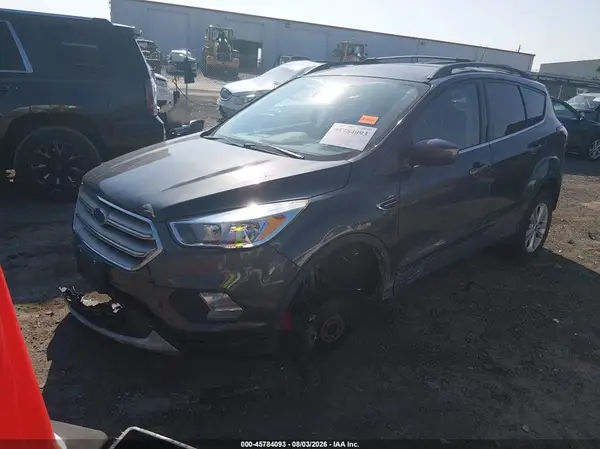 1FMCU9GD3JUD07764 2018 FORD ESCAPE - Image 2