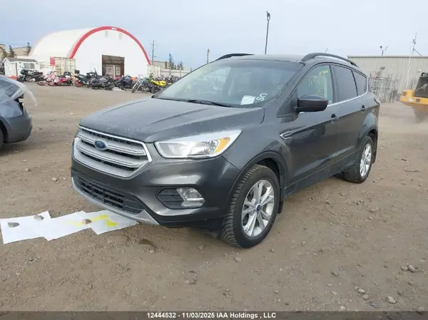 1FMCU9GD3JUD09269 2018 FORD ESCAPE - Image 2
