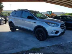 1FMCU9GD3JUD12799 2018 FORD ESCAPE
