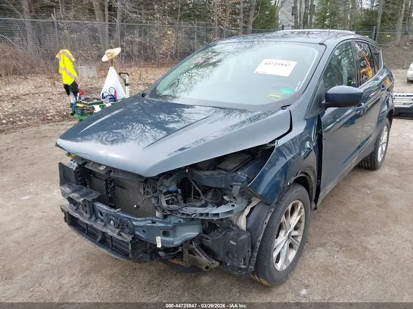 1FMCU9GD3KUA00354 2019 FORD ESCAPE - Image 2