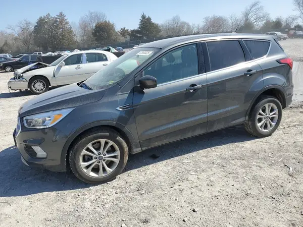 1FMCU9GD3KUA23892 2019 FORD ESCAPE - Image 1