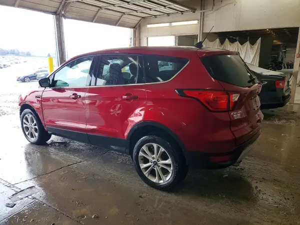 1FMCU9GD3KUA44144 2019 FORD ESCAPE - Image 2