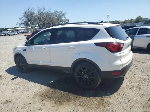 1FMCU9GD3KUA48677 2019 FORD ESCAPE - Image 2