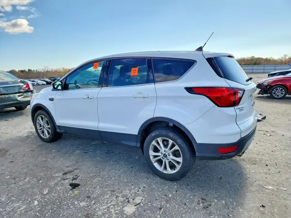 1FMCU9GD3KUA50820 2019 FORD ESCAPE - Image 2