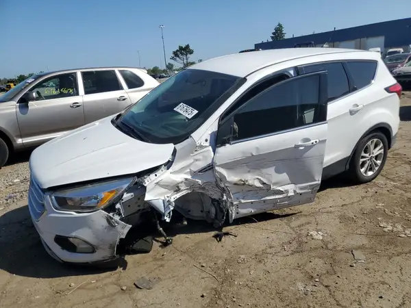 1FMCU9GD3KUA61302 2019 FORD ESCAPE - Image 1